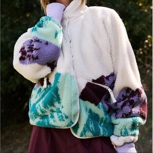 Final price ✨FP Movement hit the slopes pullover